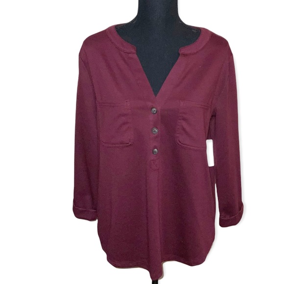 Old navy burgundy button front tunic blouse - Picture 2 of 7